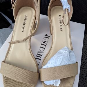 Tan heeled sandal